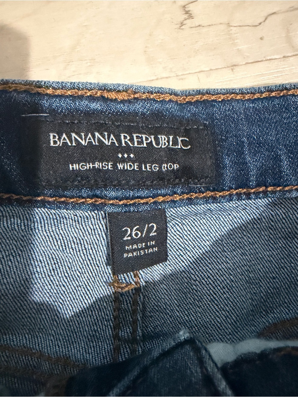 J. Crew Women's Wide Leg Cropped Jeans in Medium Blue Wash - Picture 2 of 6